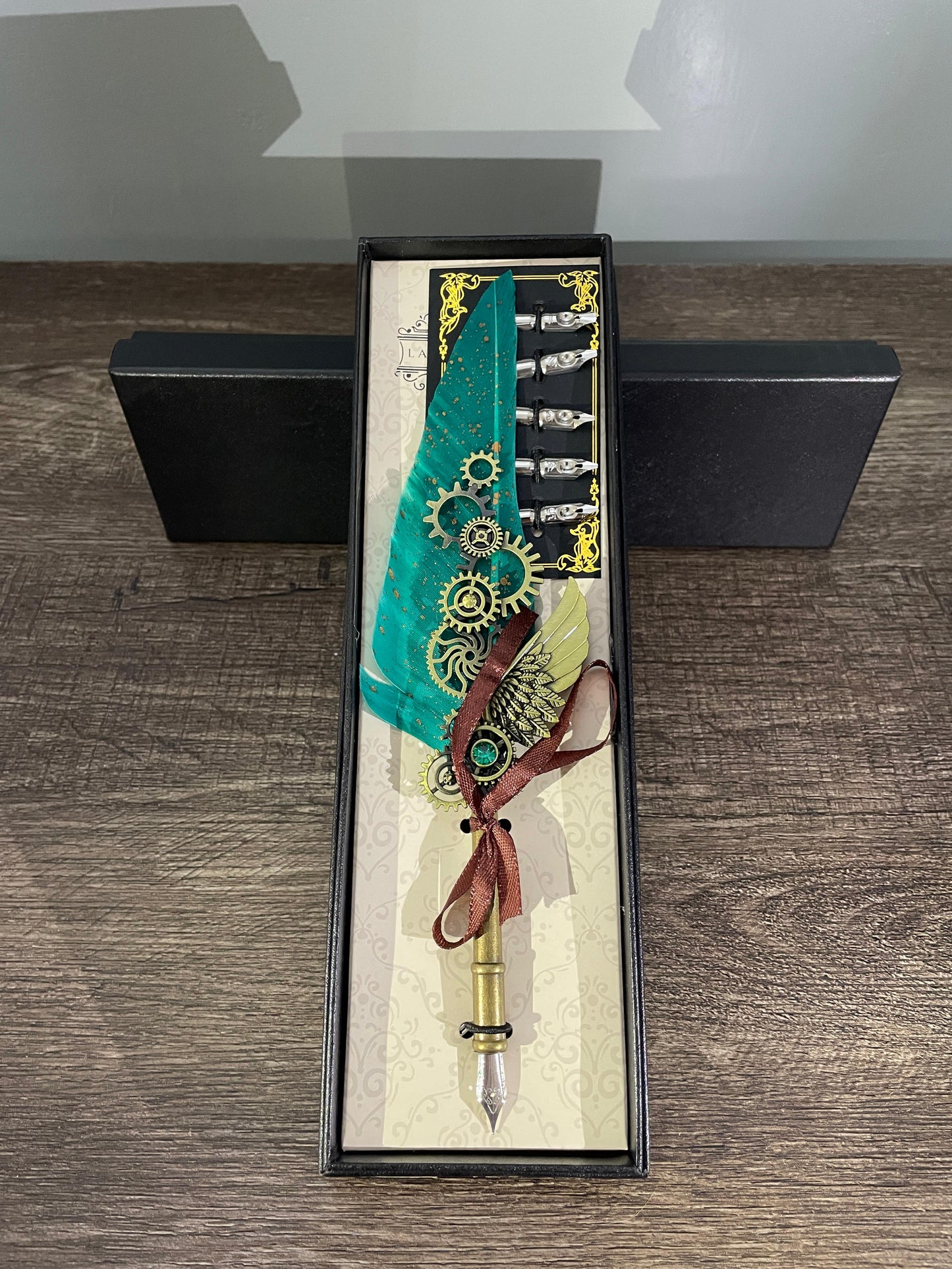 Feather Quill Calligraphy Pen single set Green